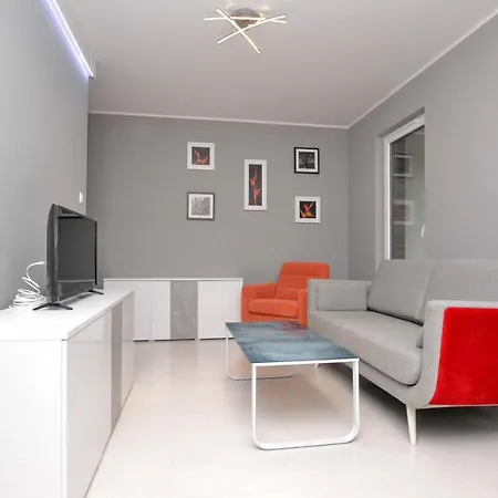 Apartament Diamentowy Z Garazem -Centrum Gliwic Gliwice Exterior foto